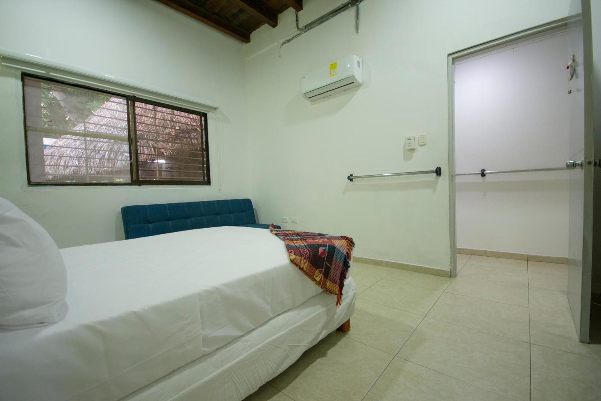 Casa La Nina Neyla Acomodação com café da manhã  4*