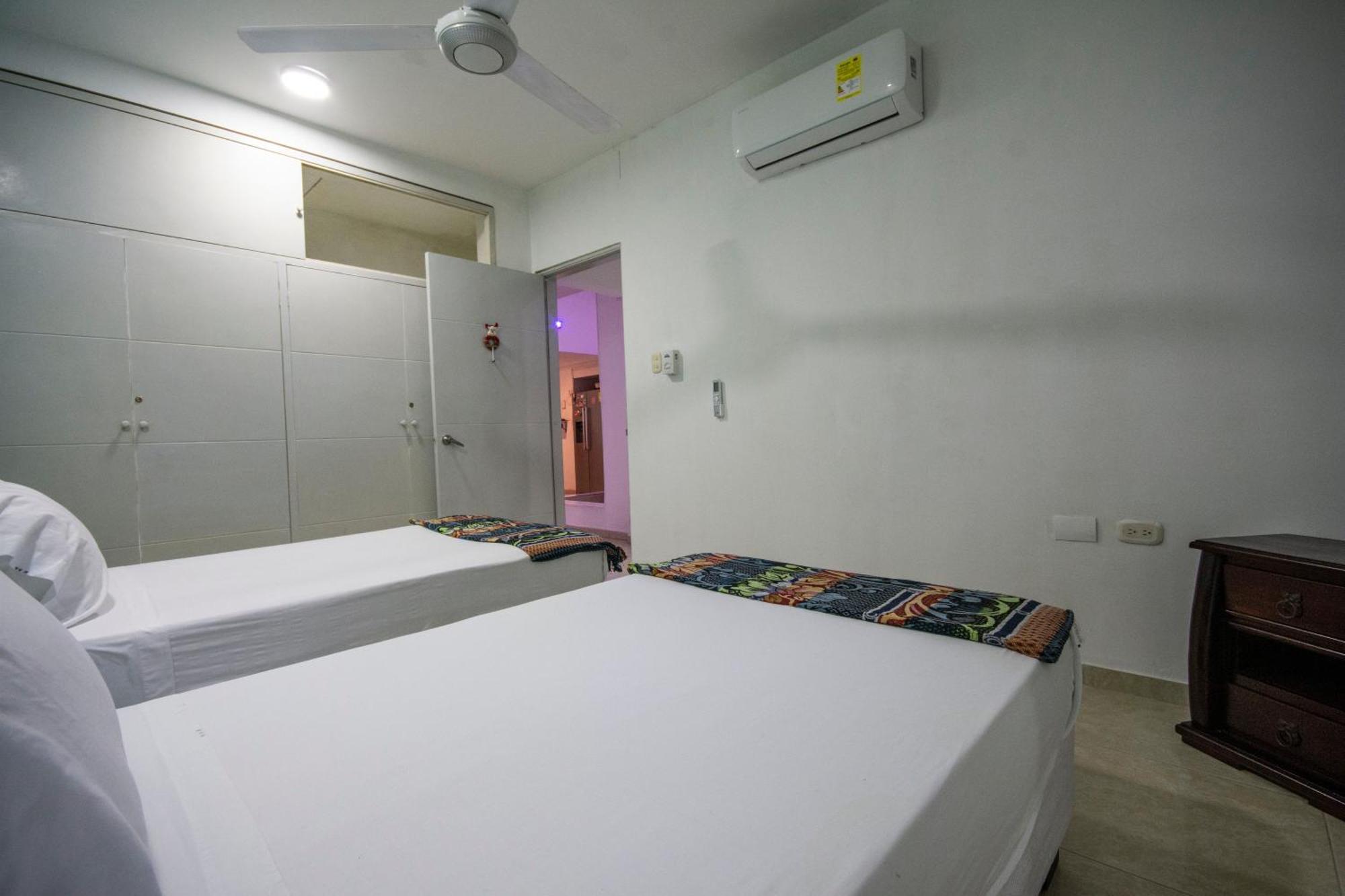 Bed & Breakfast Casa La Nina Neyla 4*