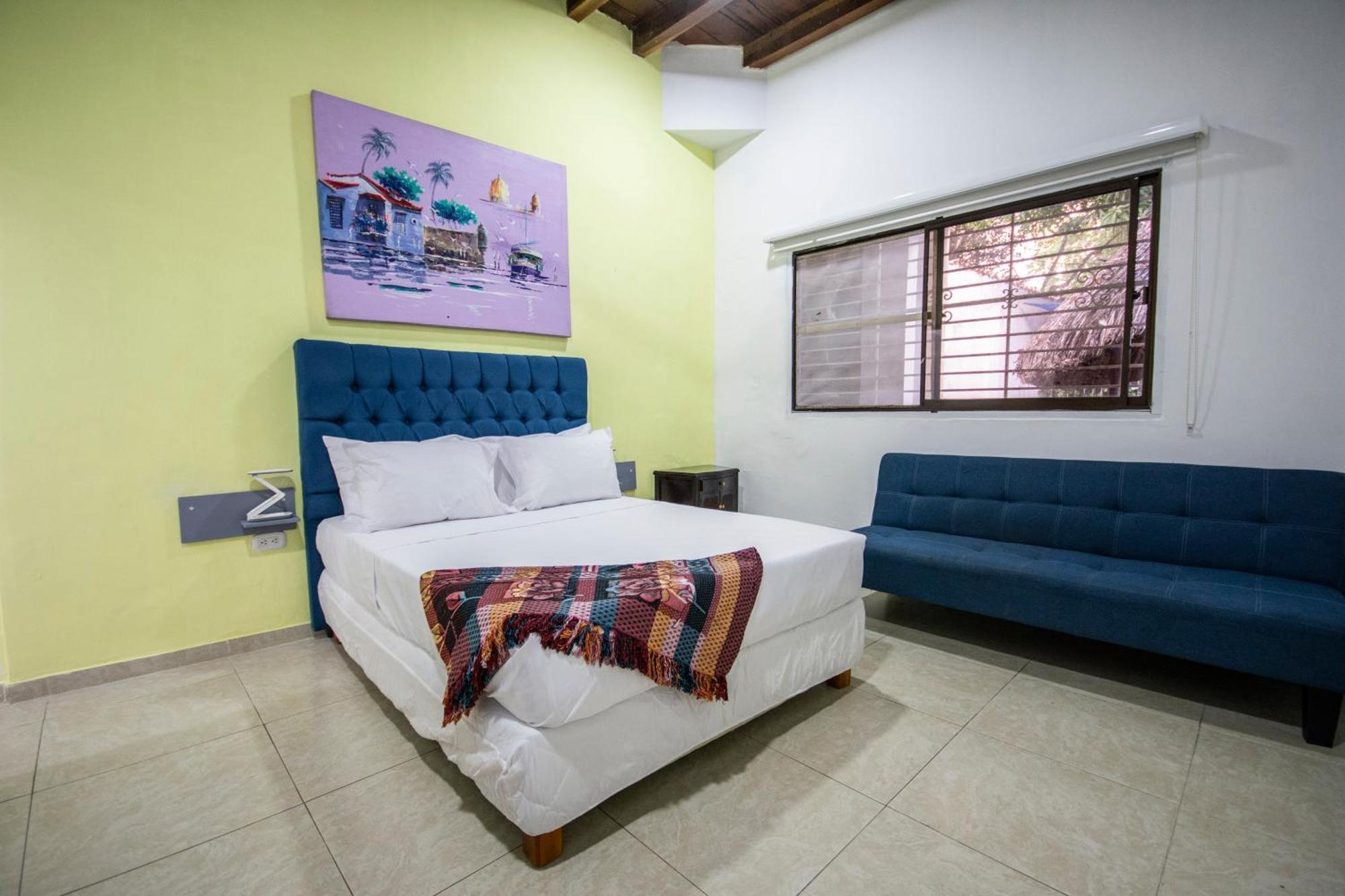 Casa La Nina Neyla Acomodação com café da manhã  4*