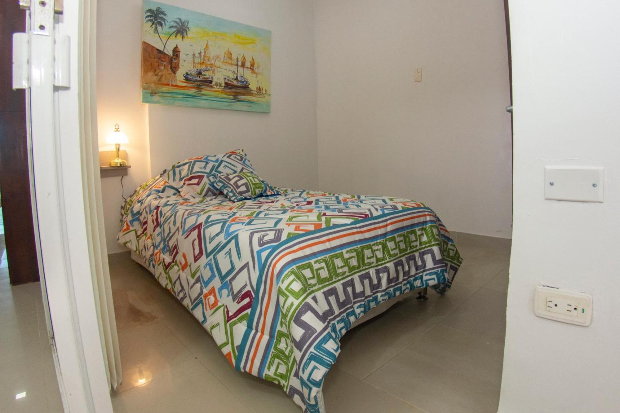 Casa La Nina Neyla Bed & Breakfast 4*