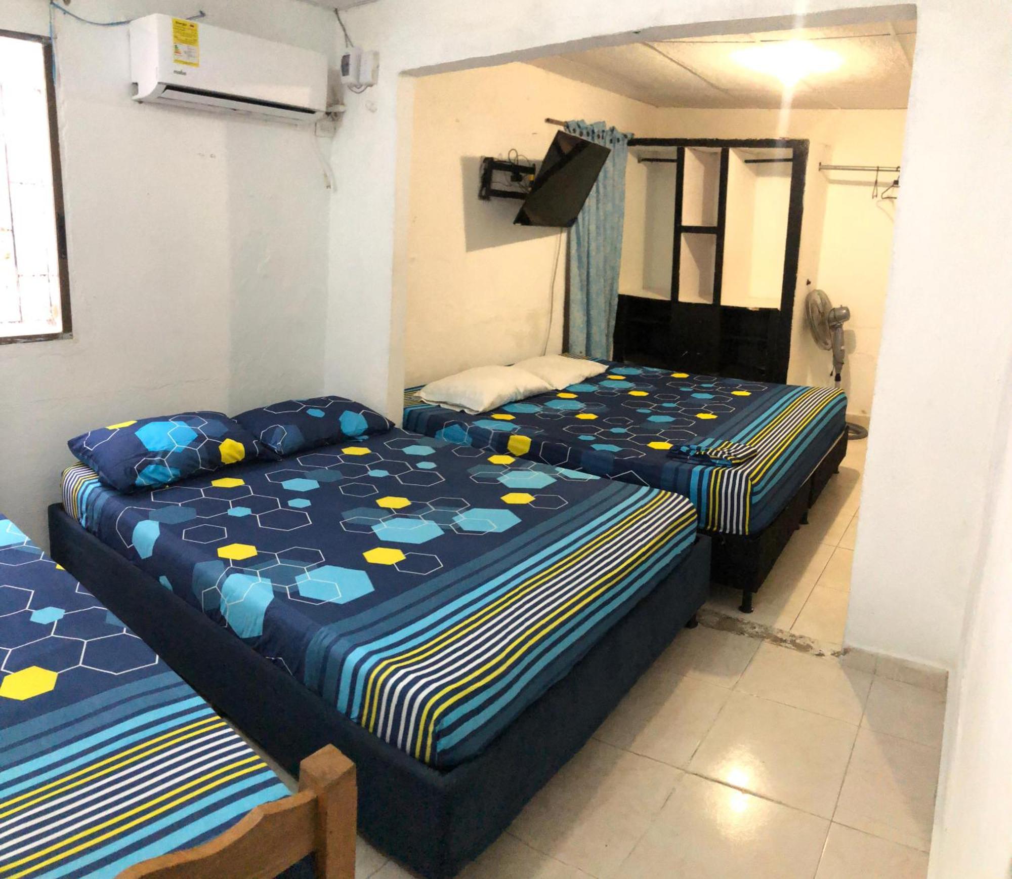 Guest house Santorini Ii