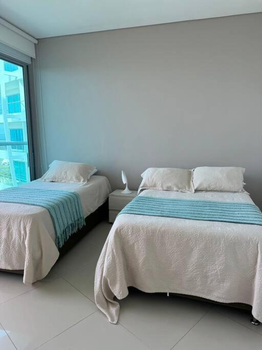 Beachfront Luxury In Apartment Cartagena