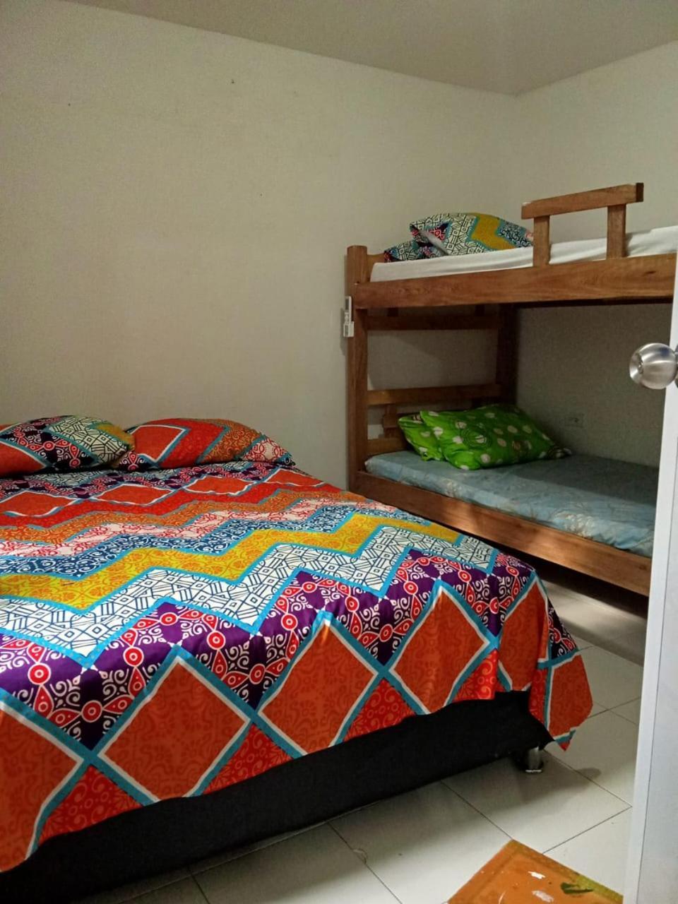 Hostal Familiar Caribbean Blue * Cartagena