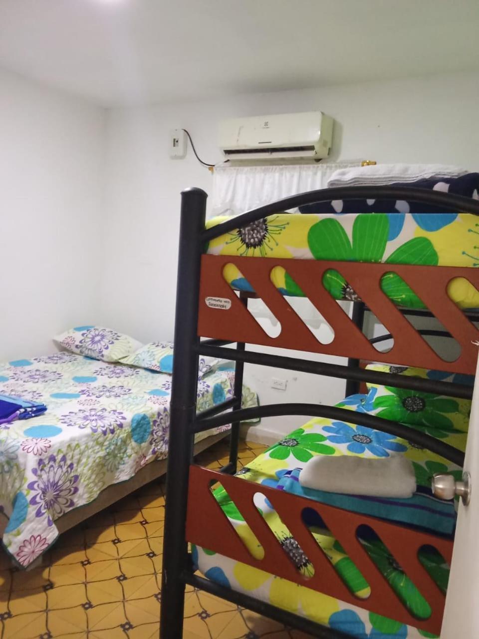 Hostal Familiar Caribbean Blue Cartagena