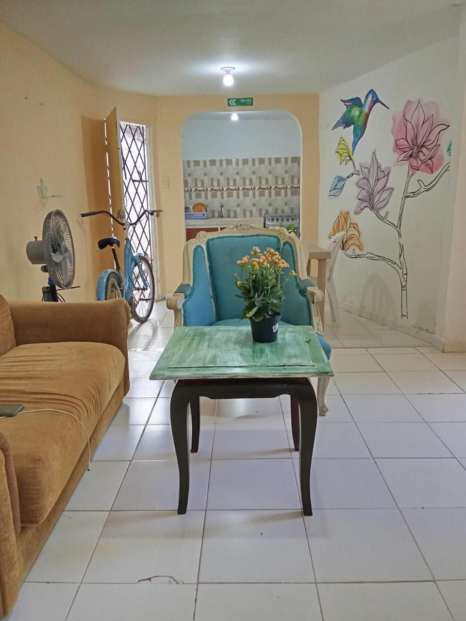 Hostal Familiar Caribbean Blue Casa de hóspedes *