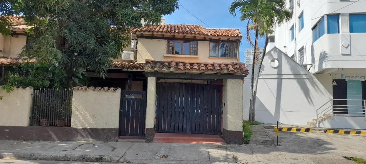 Con Bano Privado En El Corazon De Manga Homestay Cartagena