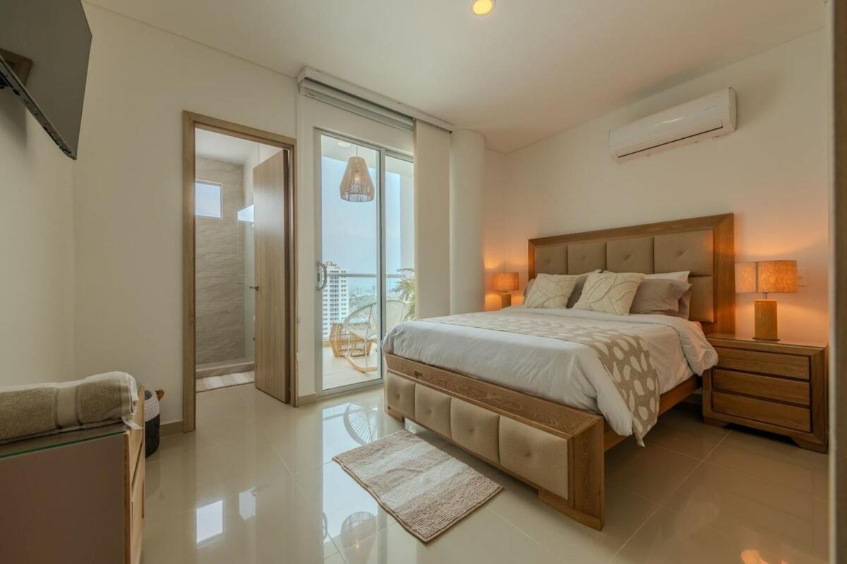 Skyline Exclusive Apto Front Of The Sea Apartment
