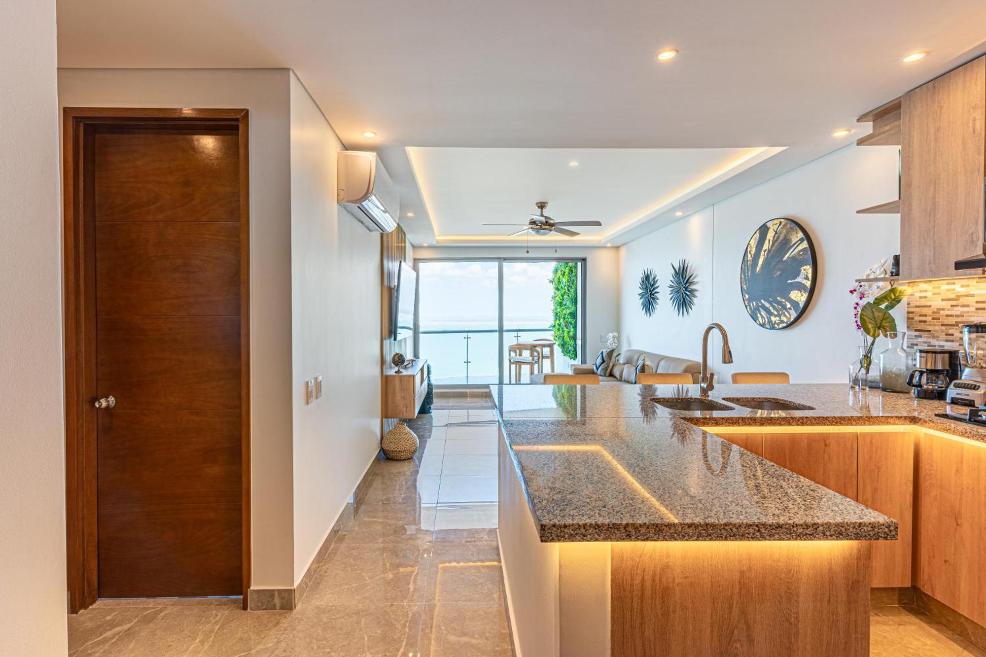 Dreams Luxury Oceanfront Wpool 4