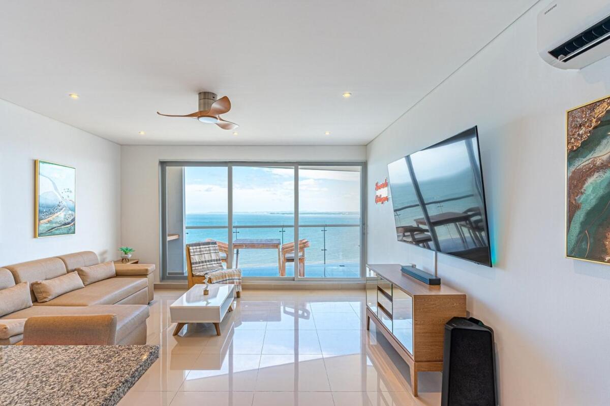 Dreams Luxury Oceanfront Wpool 2