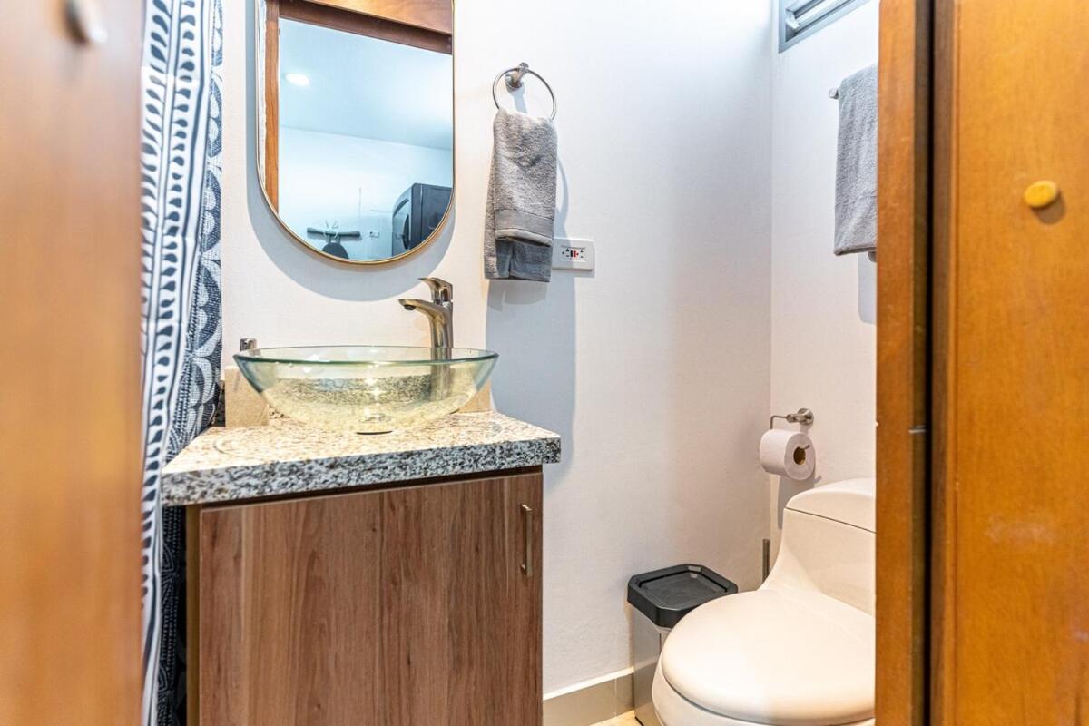 Apartment Dreams Luxury Oceanfront Wpool 2 *