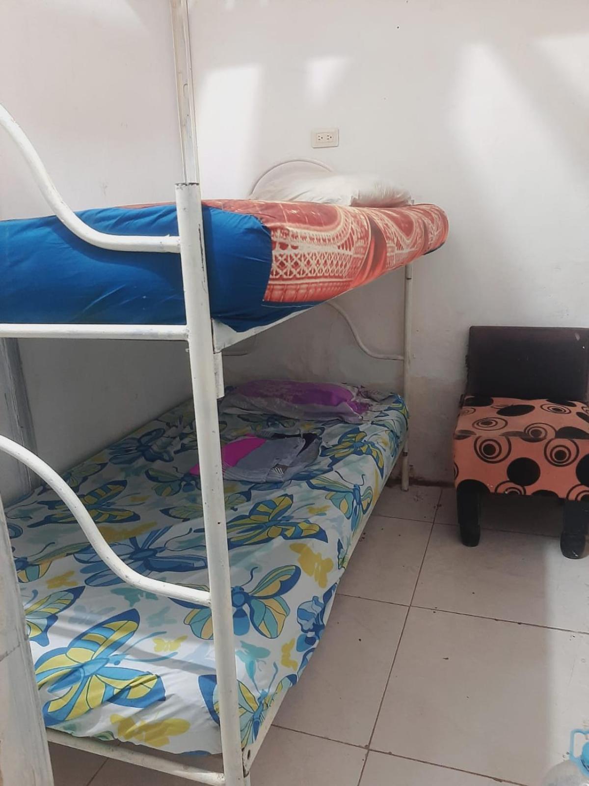 #10-33 Guest house Cartagena