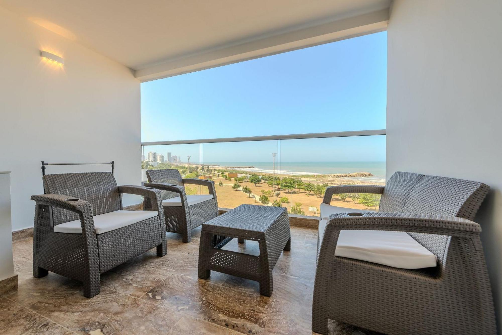 Cartagena Beach Resort Apartment