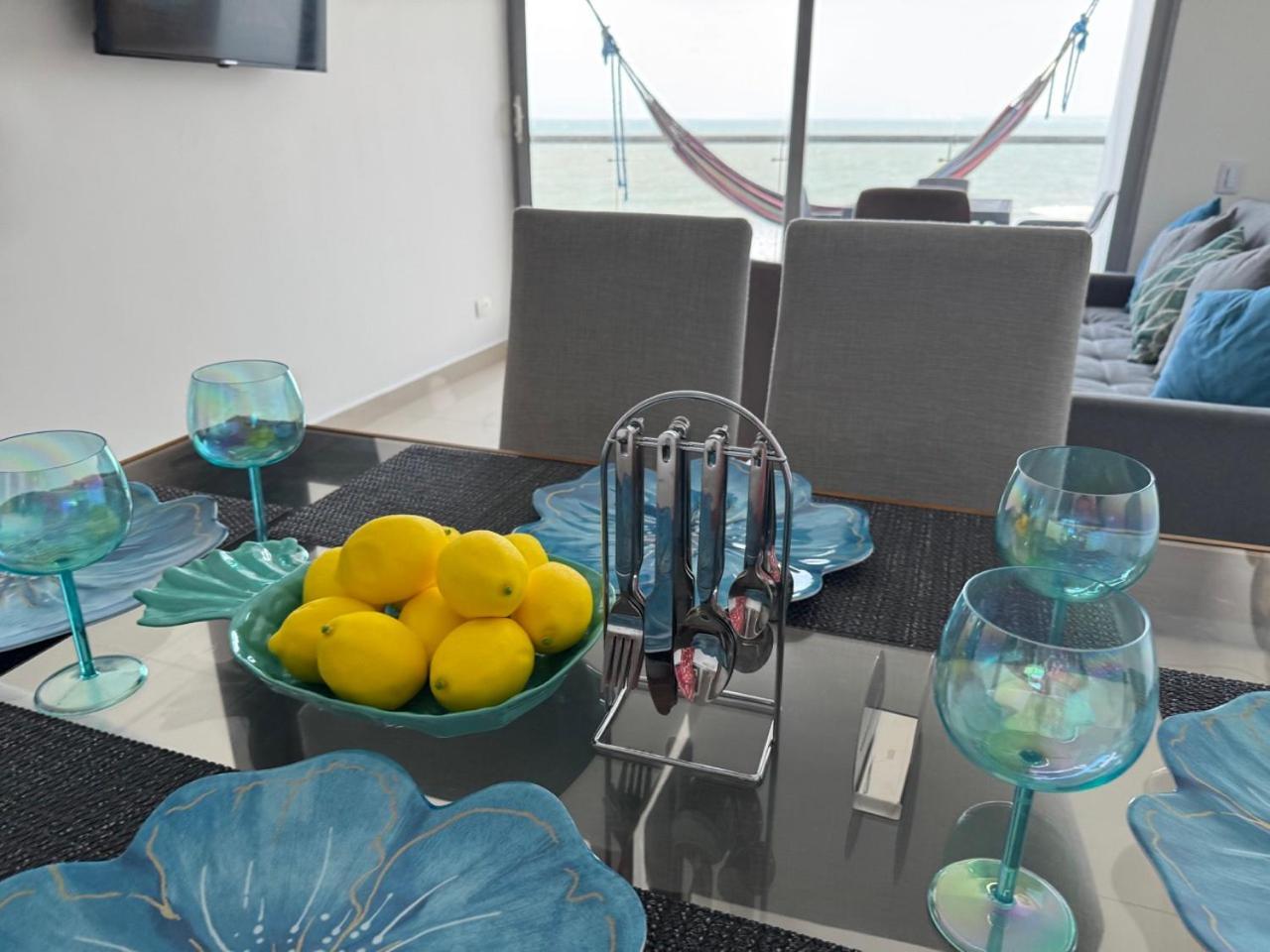 Relax By The Sea Apartment *