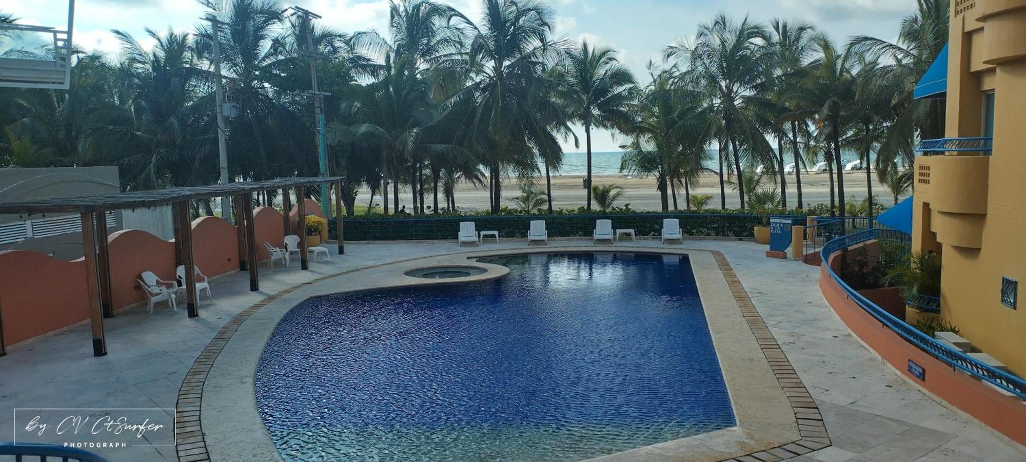 Newly Remodeled Intro Rate Caribbean Beachfront Getaway Apartment *