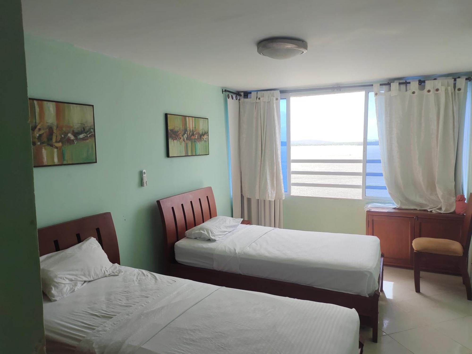 En El Laguito El Conquistador Apartment