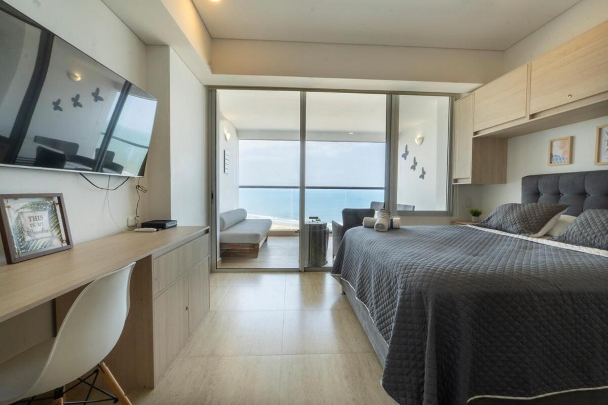 Sunset Oceanfront Apartment