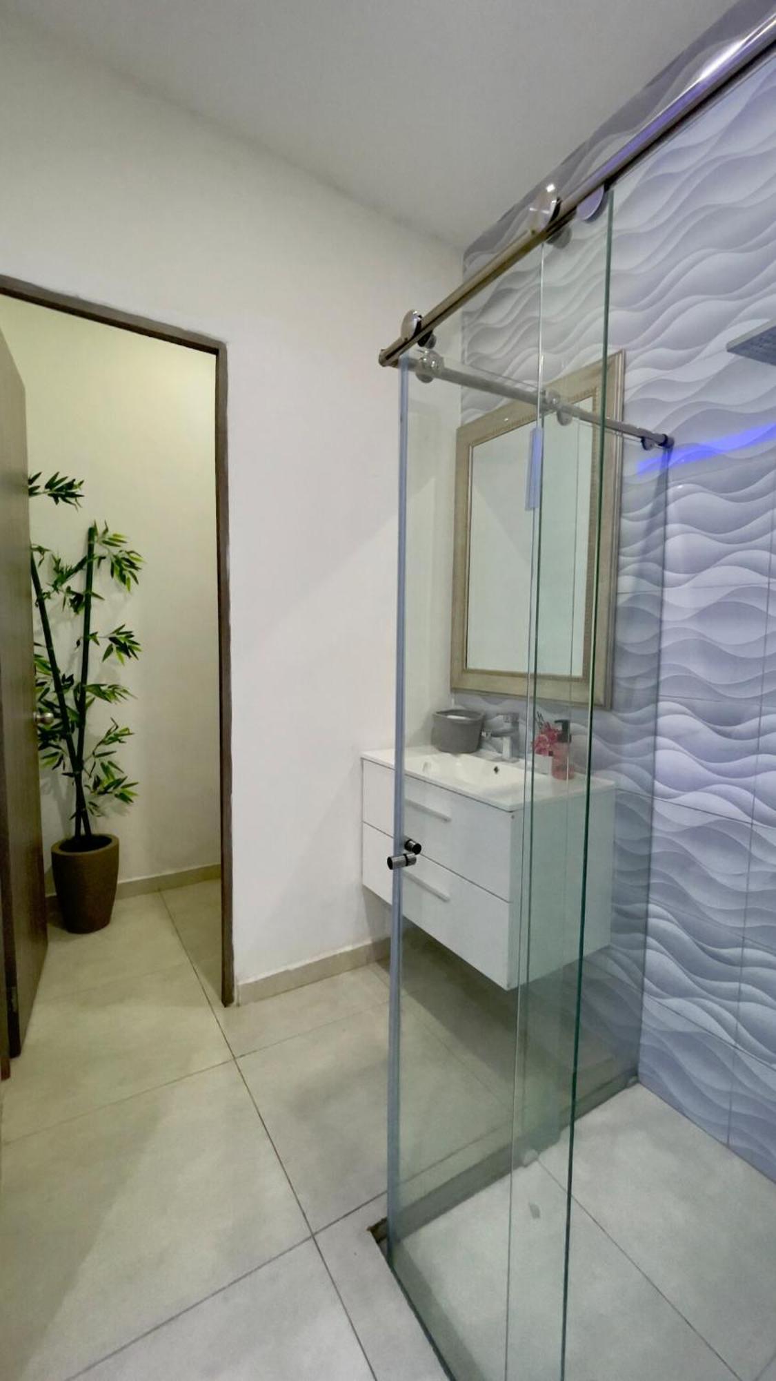 Villa Exclusiva Frente A La Playa Cartagena
