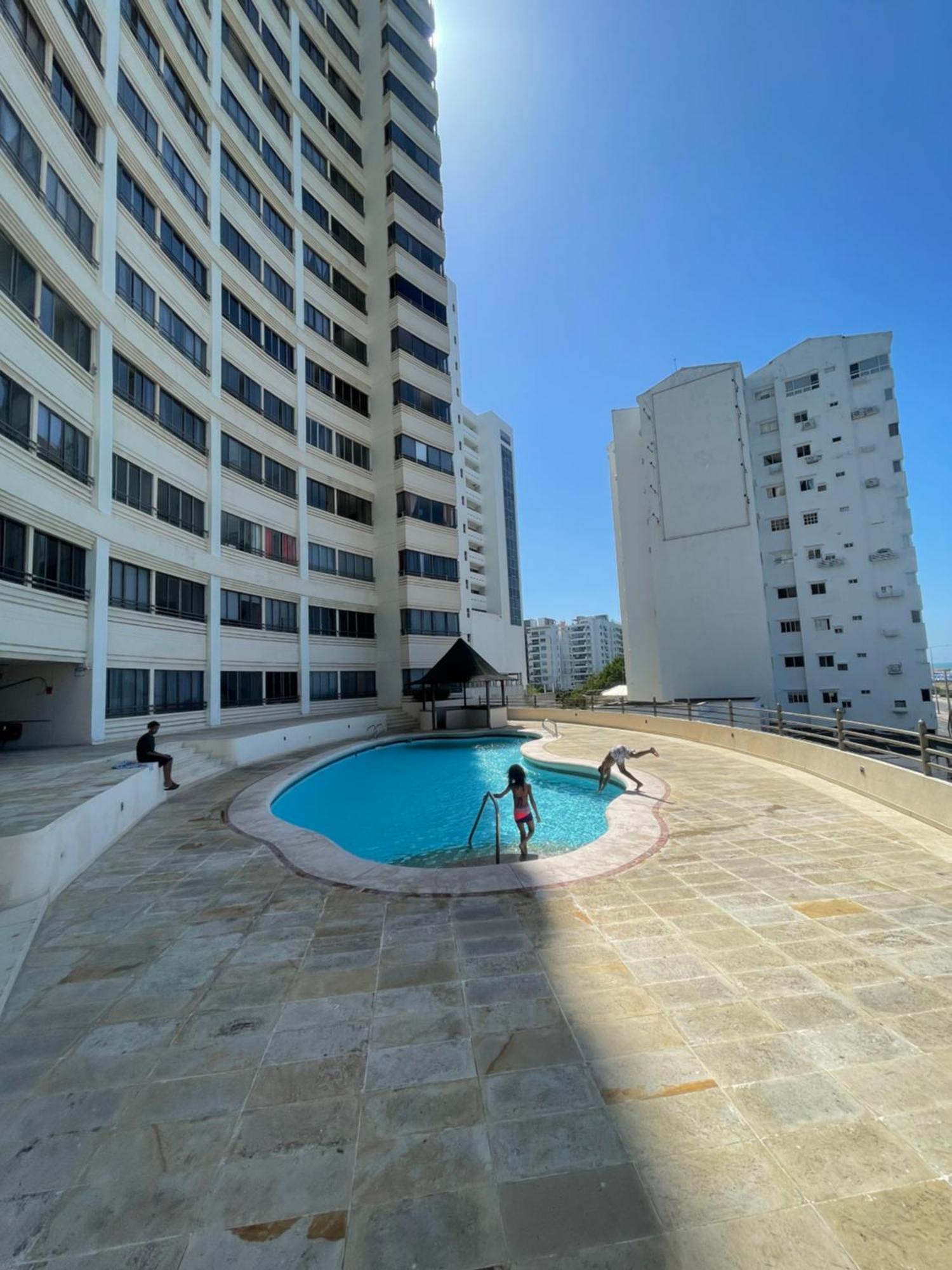 Just Steps From The Sea Apartment *