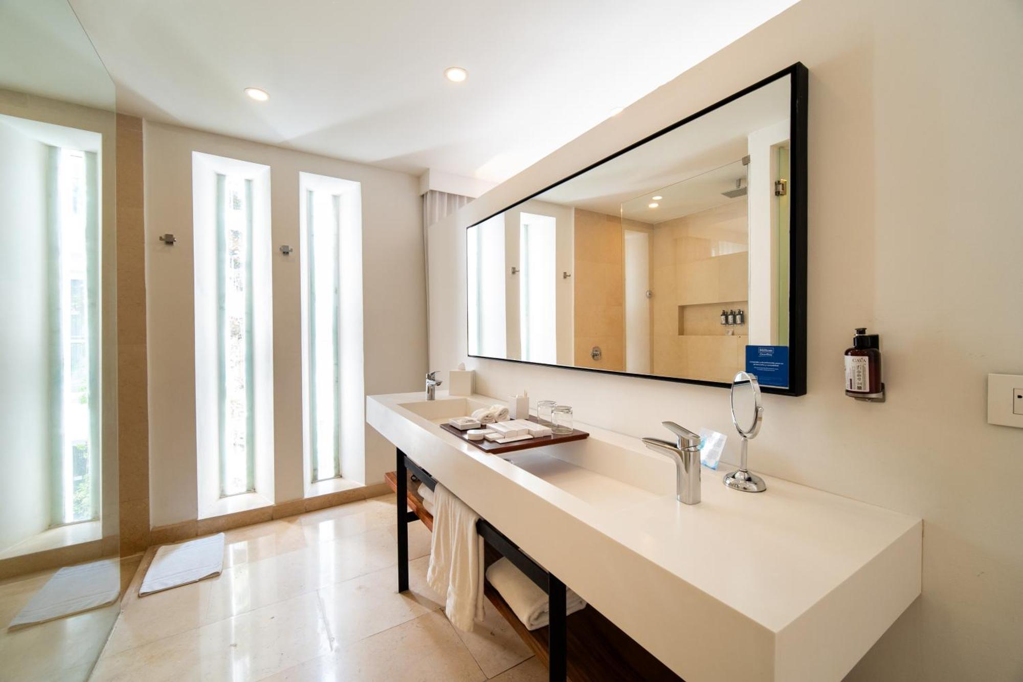 Nacar Cartagena, Curio Collection By Hilton Cartagena