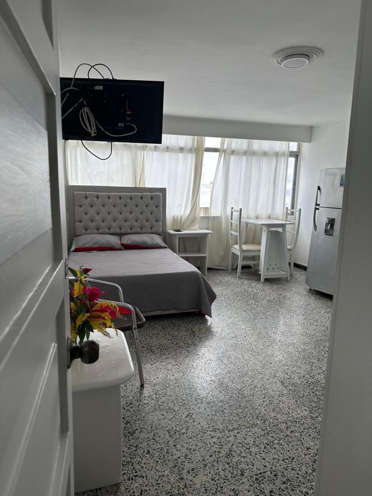 Laguito Aparthotel