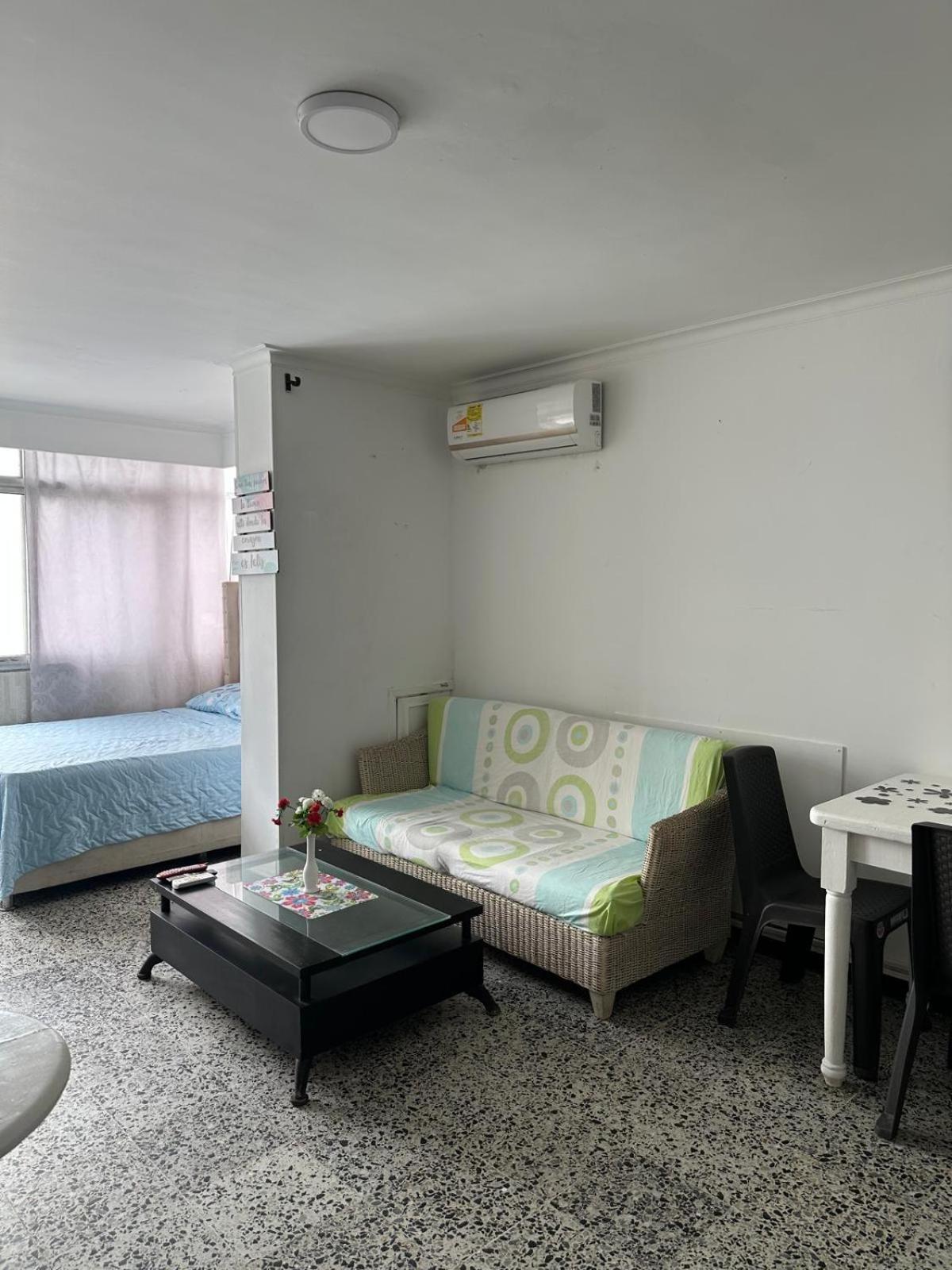 Laguito Aparthotel *