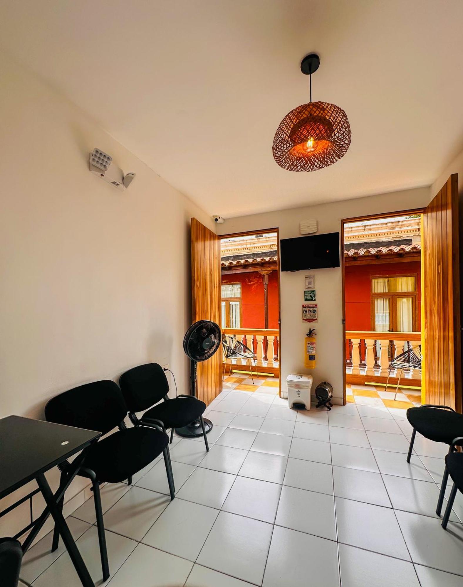 Hostel Casa Torres Centro Historico - Adults Only