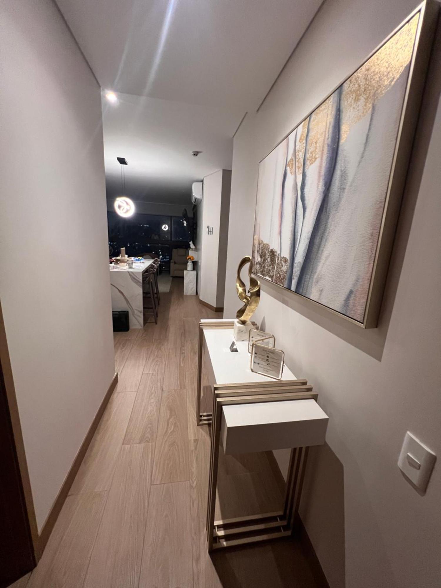Murano Centro 1 - 25 Floor Byimz *