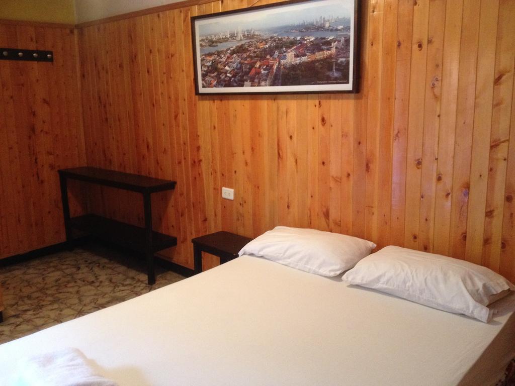 Mamabella Albergue *