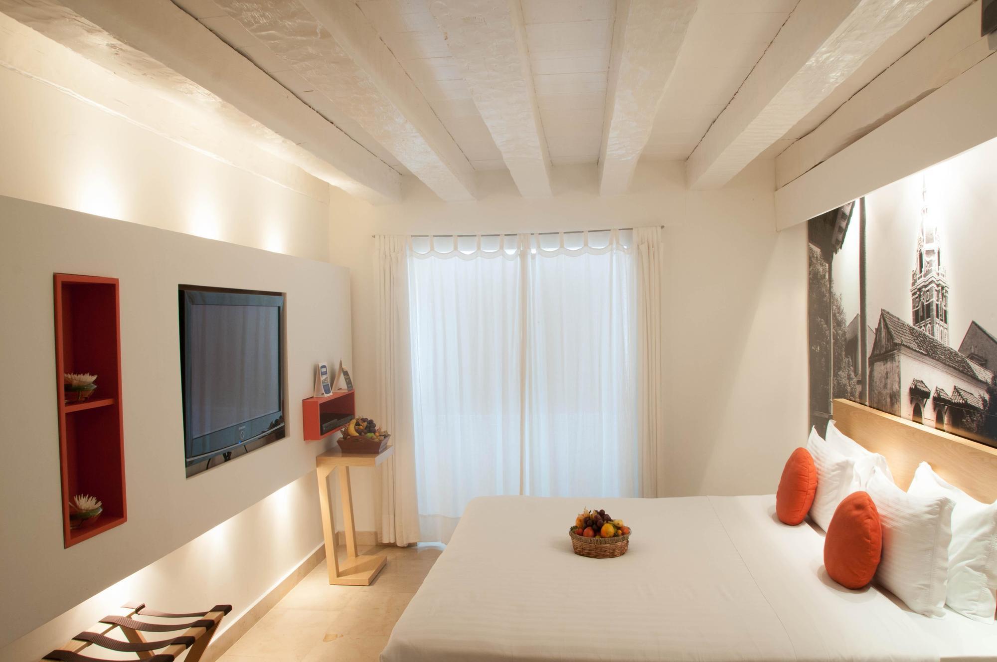 Hotel Delirio 4*