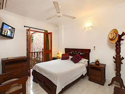 Casa Colonial By Akel Cartagena