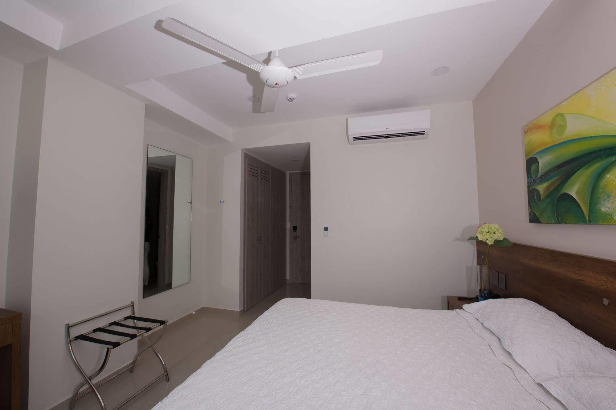 Hotel Summer Frente Al Mar Cartagena