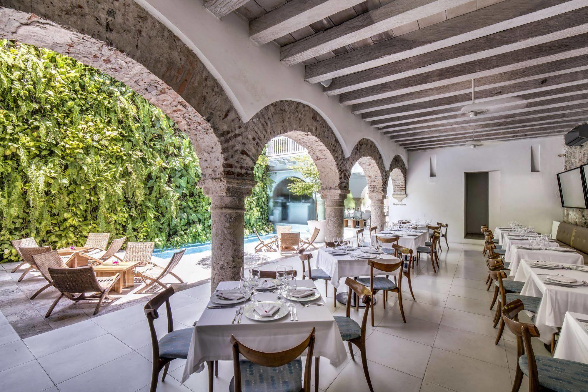 Nacar Cartagena, Curio Collection By Hilton 4*