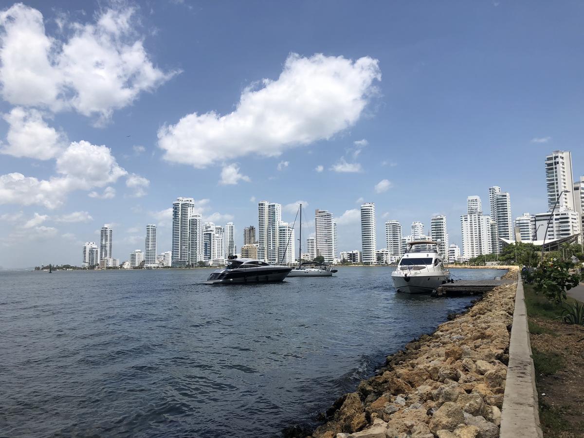 Playa Mar - Edificio Nuevo Conquistador Apartamento