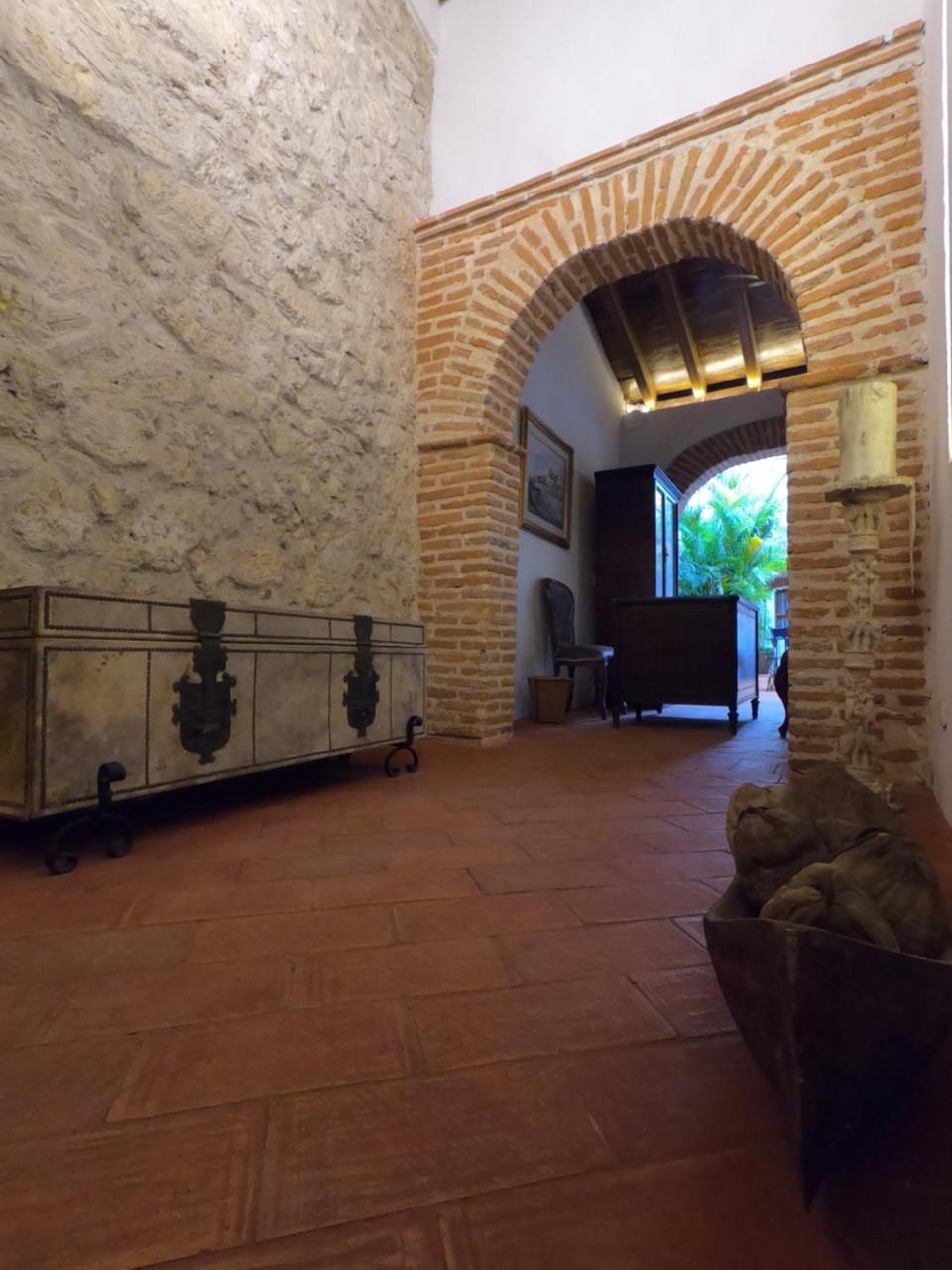 Columbus House Bed & Breakfast 2*