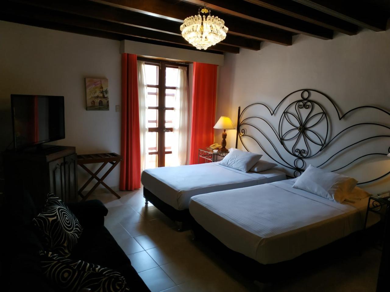 Hotel Casa India Catalina 3*