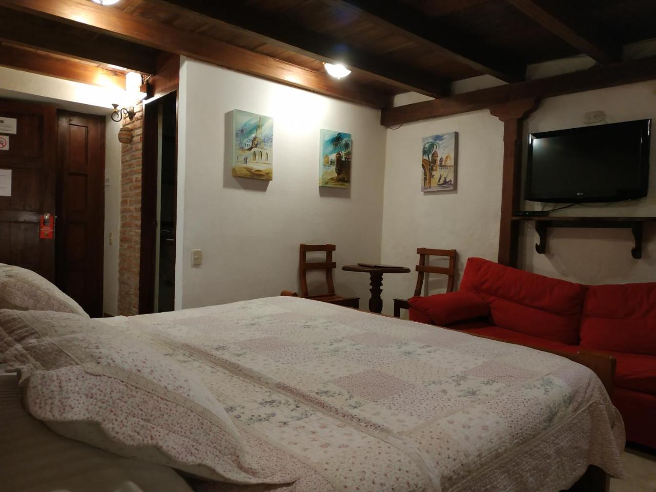 Casa India Catalina Hotel 3*