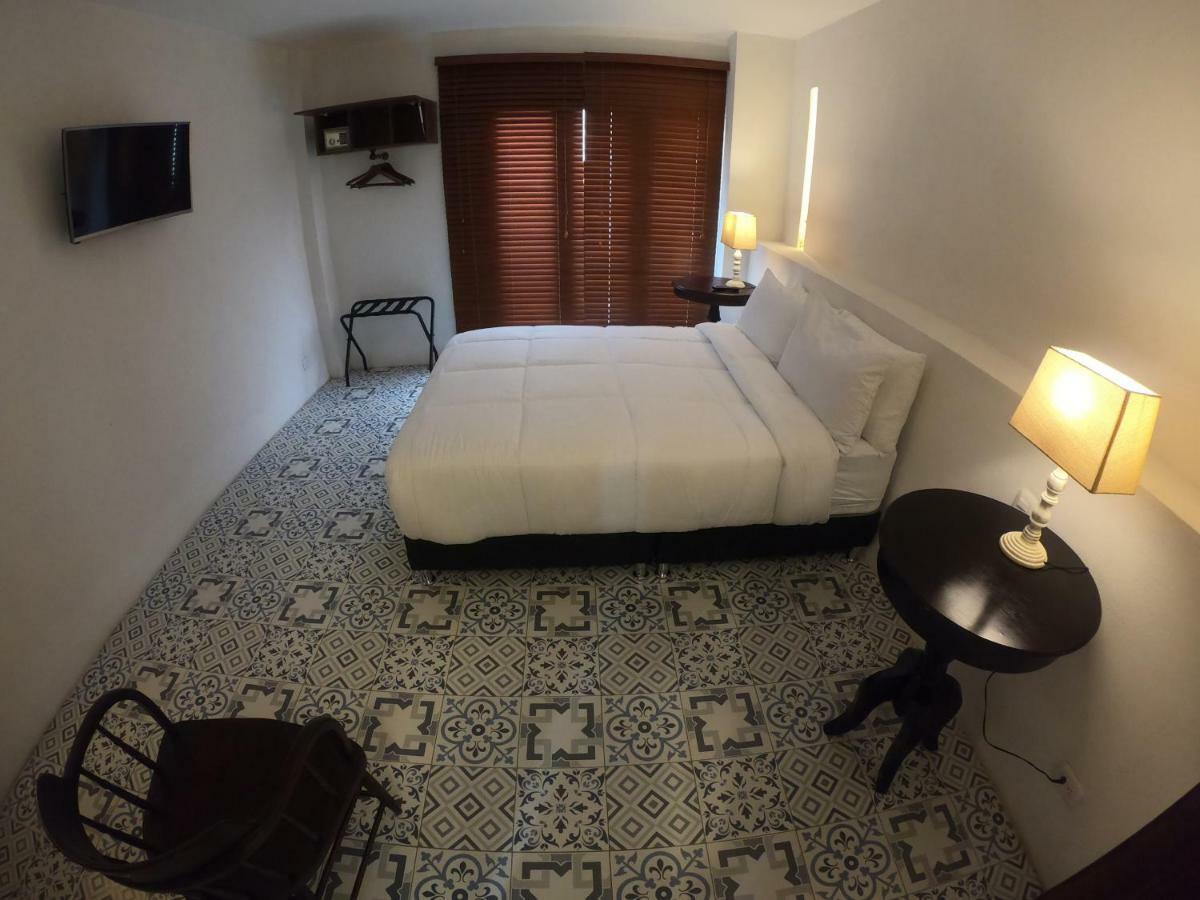 Columbus House Bed & Breakfast 2*