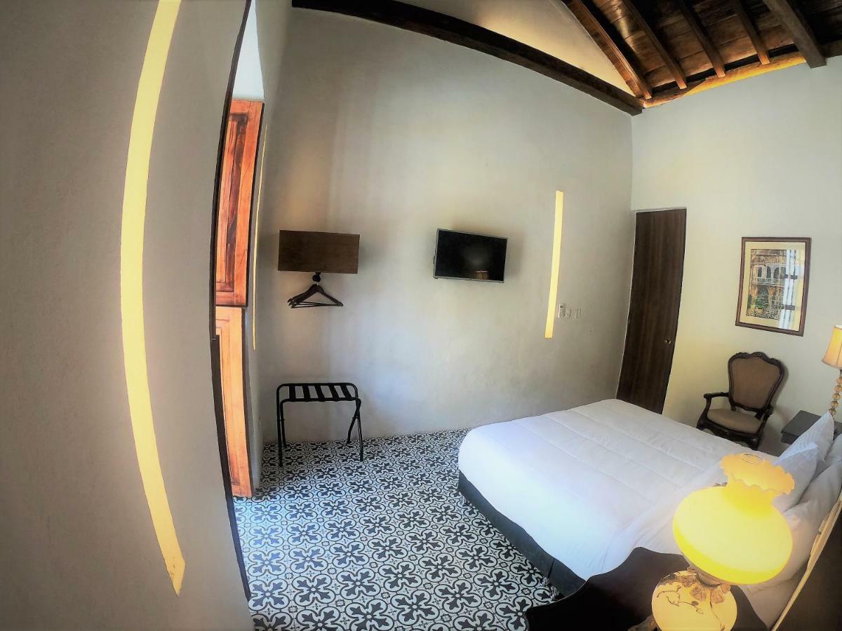 Columbus House Bed & Breakfast 2*