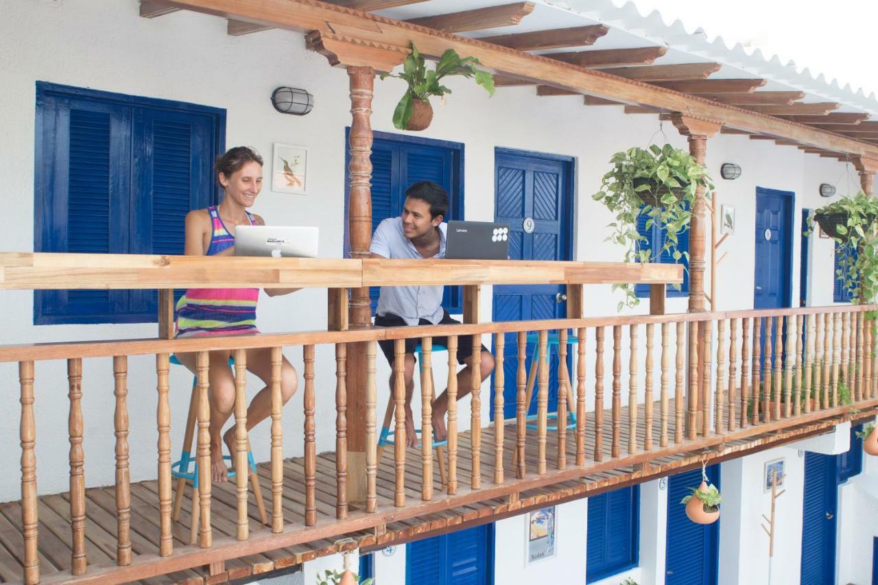 Albergue Casa Del Puerto &
