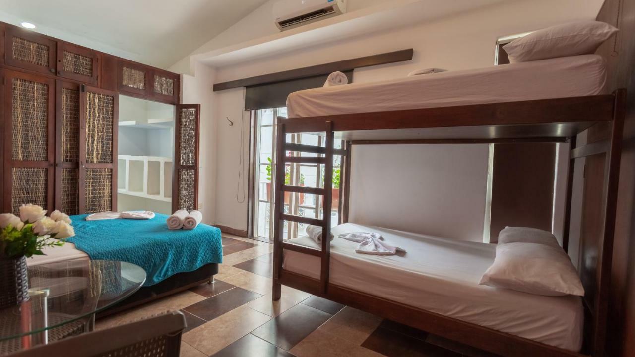 Aparthotel Hollywood Cartagena