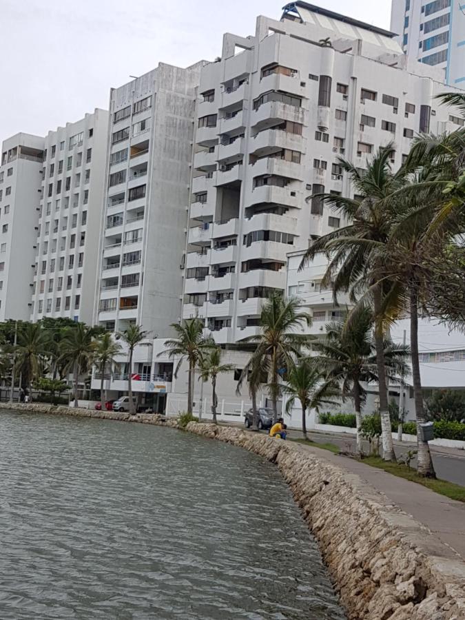 Edificio Marina Del Rey Apartment *
