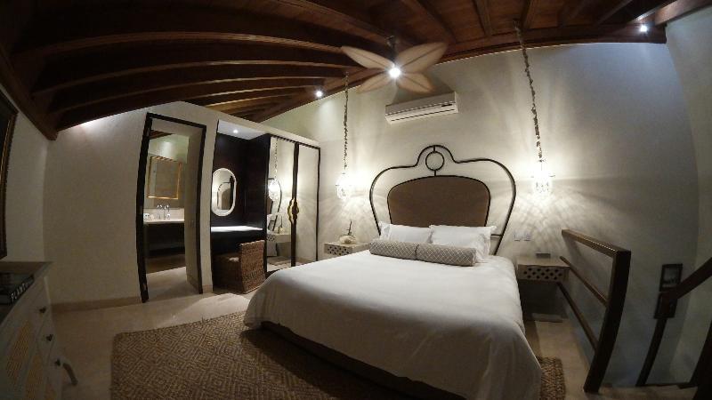 Capellan De Getsemani Cartagena
