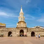 Bahari Cartagena Suites