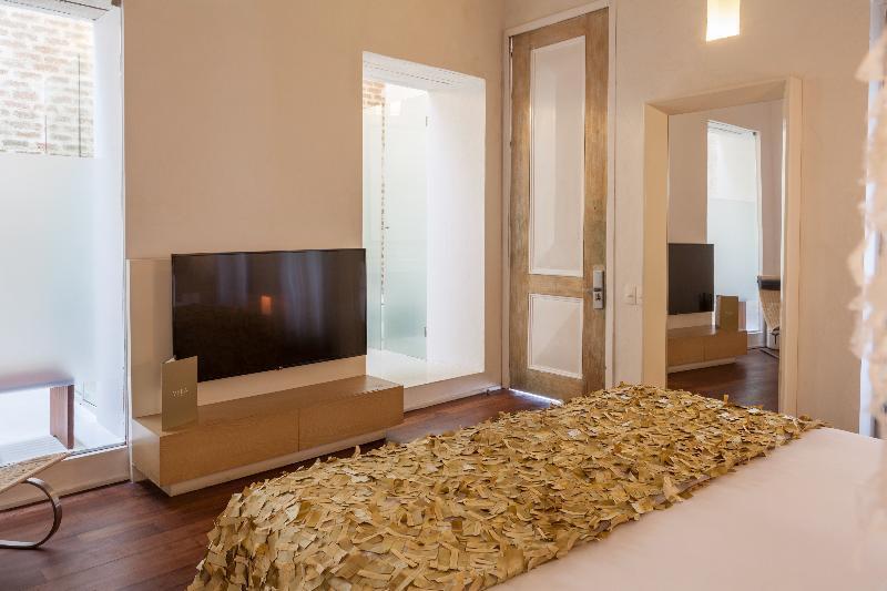 Hotel Mansion Tcherassi 5*