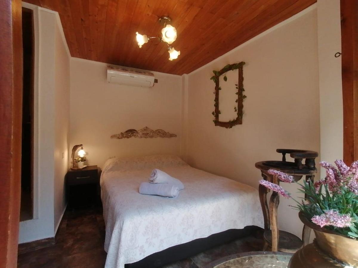 Casa Mamá Waldy New Pensión