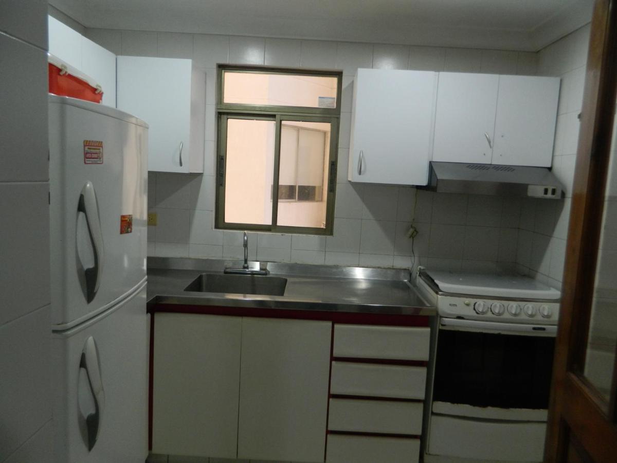 Apartamento Vista Al Mar En Edificio Mar Adentro Bocagrande *