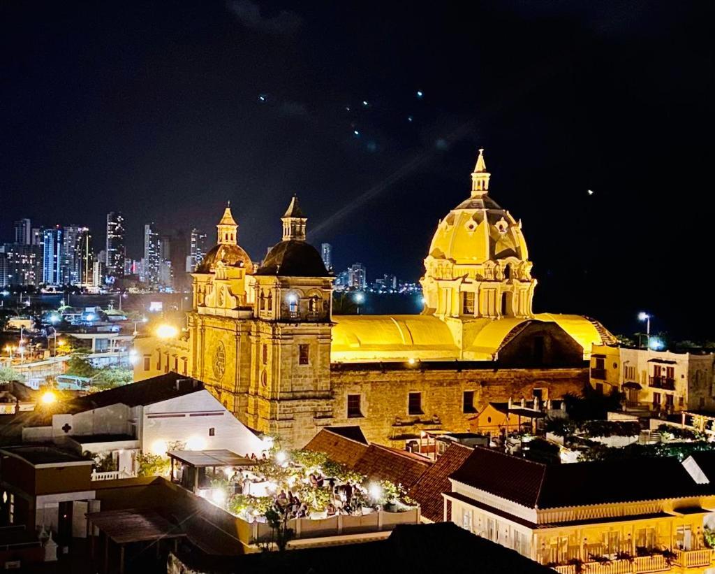 Palmetto Bocagrande Oceanfront Apartment Cartagena