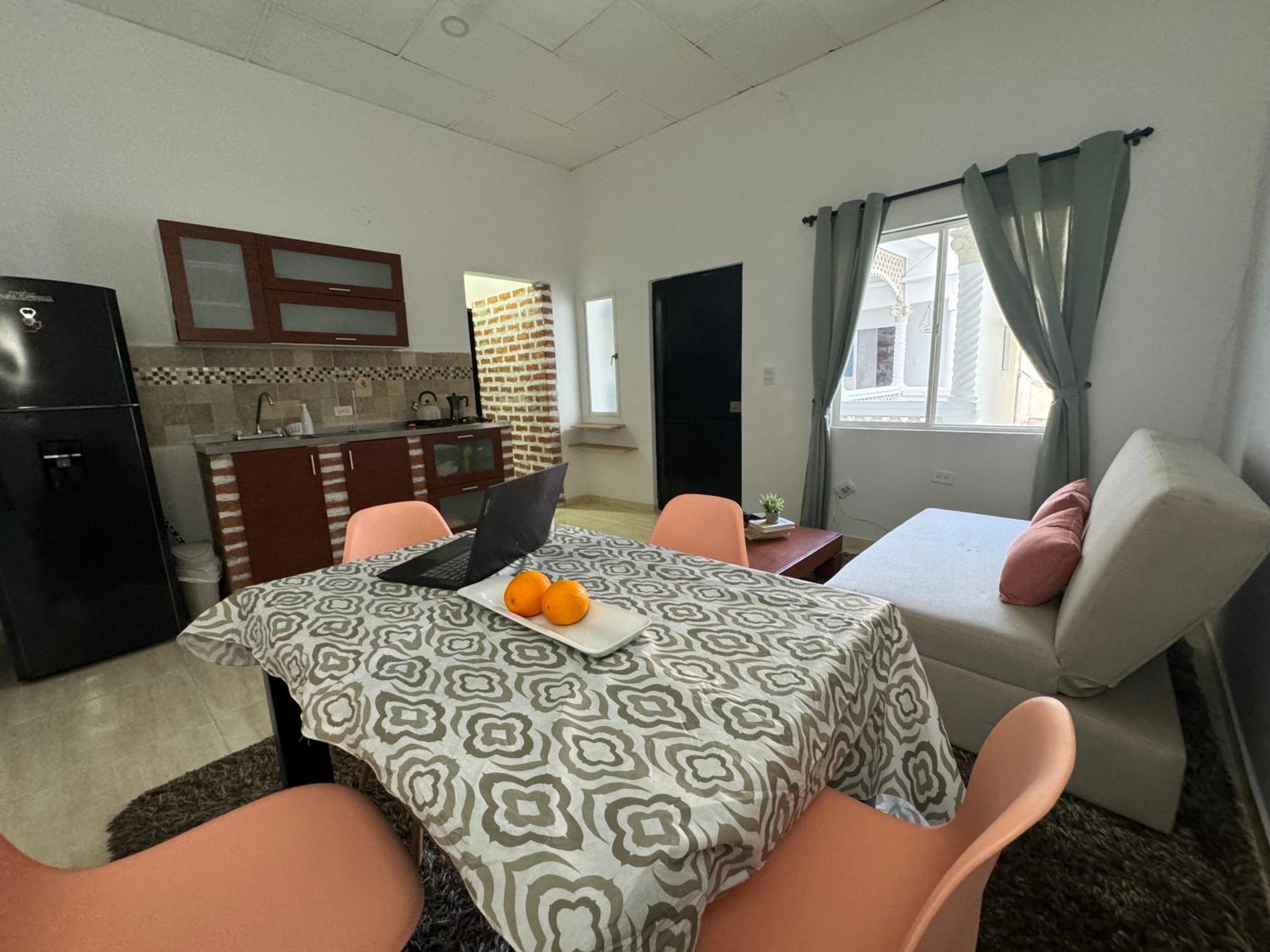Centrico Y Confortable Apto Casa Dona Yola 5