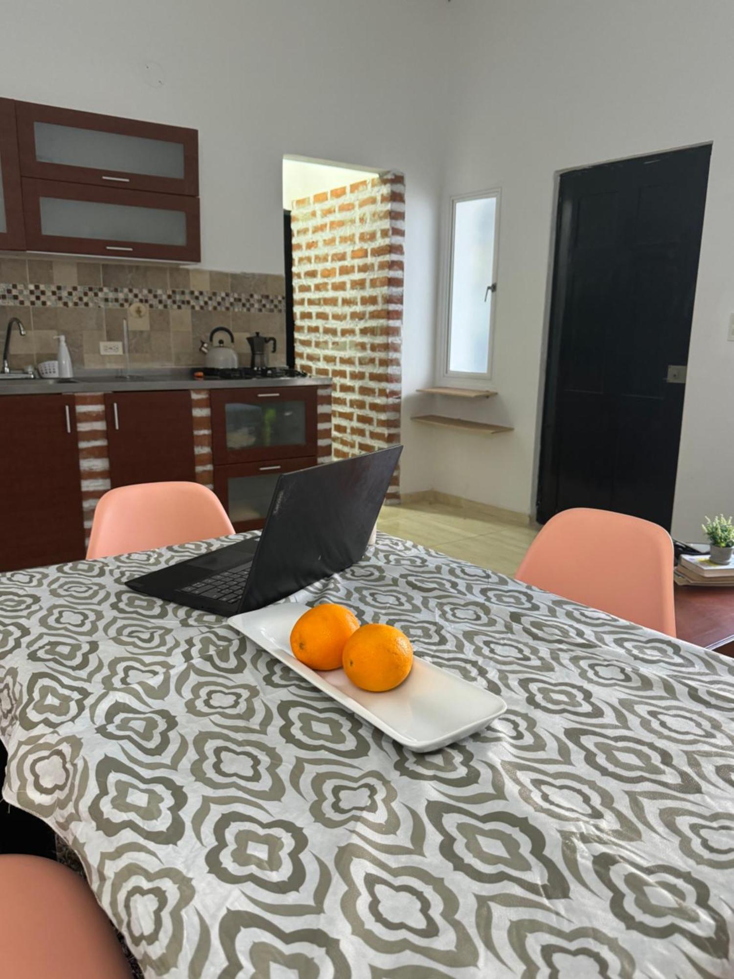 Centrico Y Confortable Apto Casa Dona Yola 5
