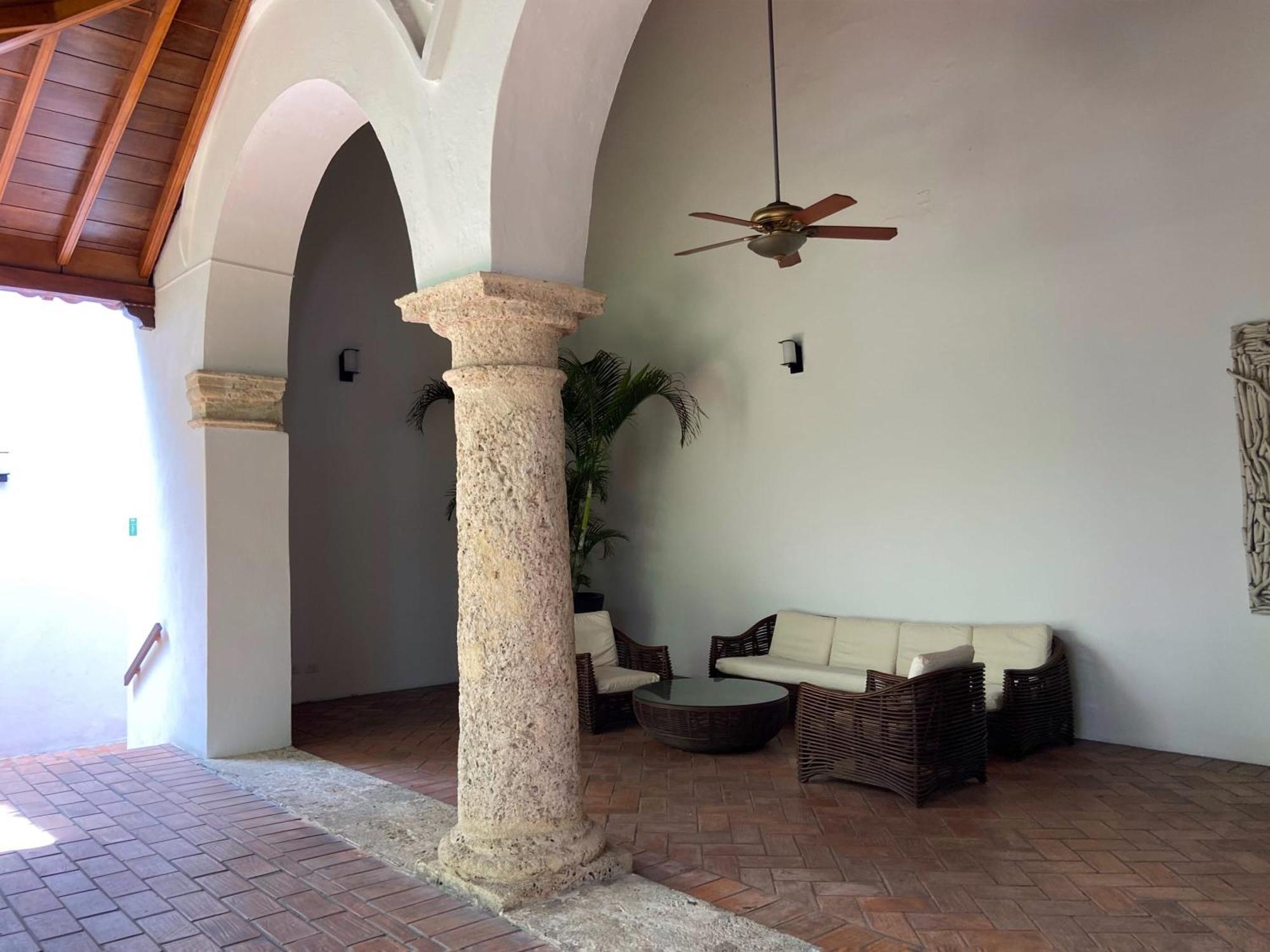 Virrey Luxury Aparments In Ciudad Amurallada